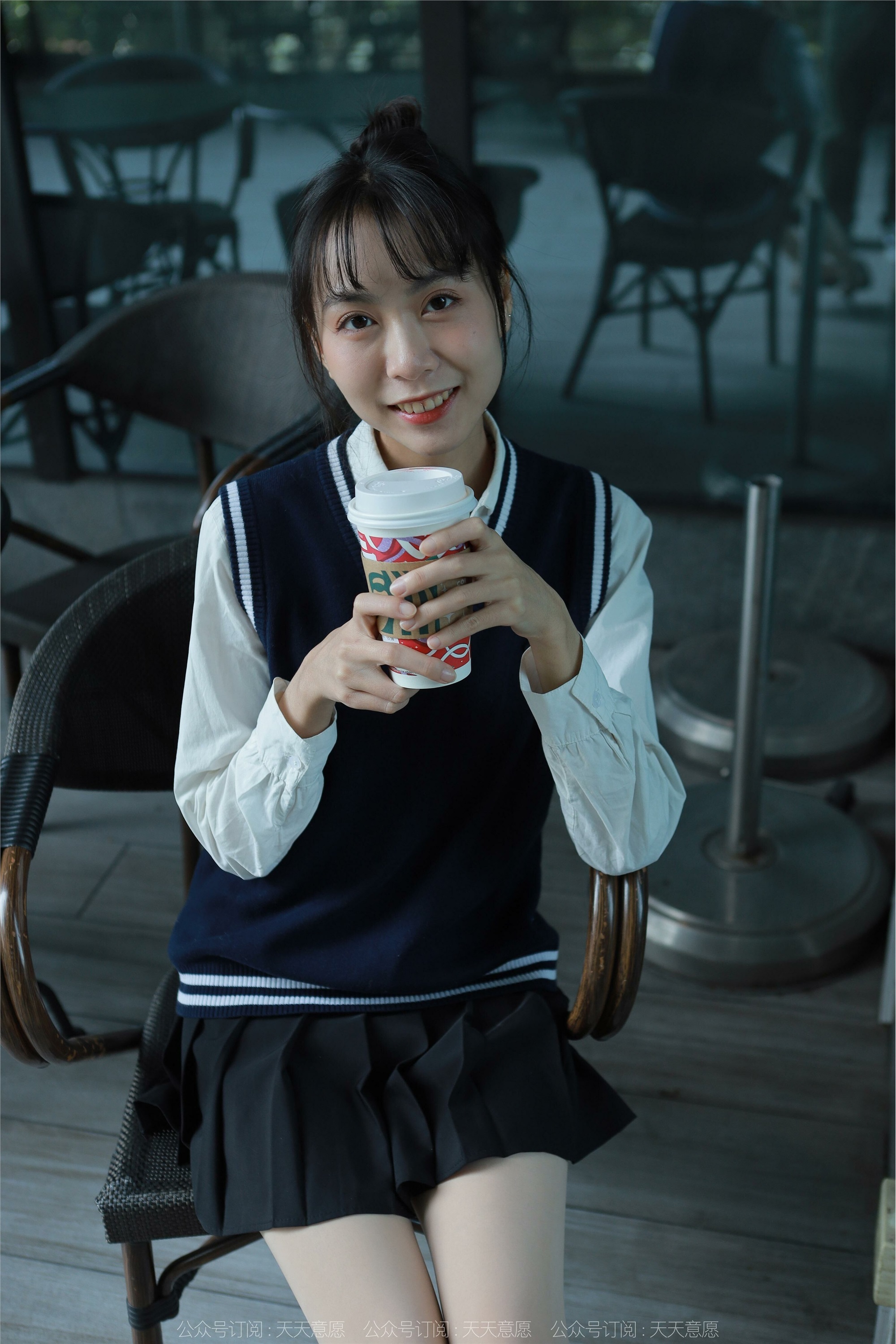 IESS异思趣向  2022.01.10 丝享家985：团团《纯玉学苑装》